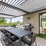 Prestigieuse 2 Piscines Saint-Gely-du-Fesc