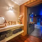 Prestigieuse 2 Piscines Villa *