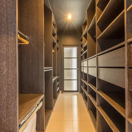 Prestigieuse 2 Piscines * Сен-Жели-дю-Феск